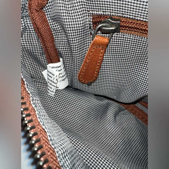 🔥🔥🔥 Spikes & Sparrow Genuine Leather Waist Belt Bag HANDS FREE Brandy New - Picture 10 of 14